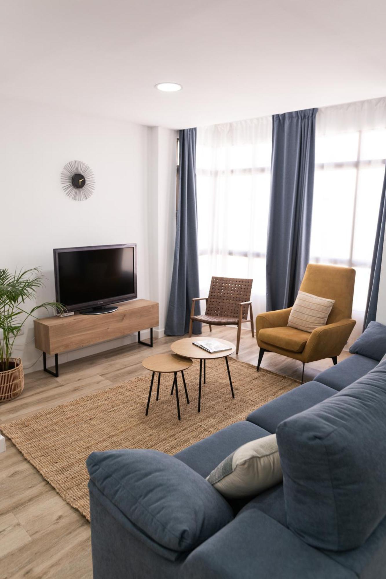 Calvario 53 By 7Escalones Rota Exterior photo